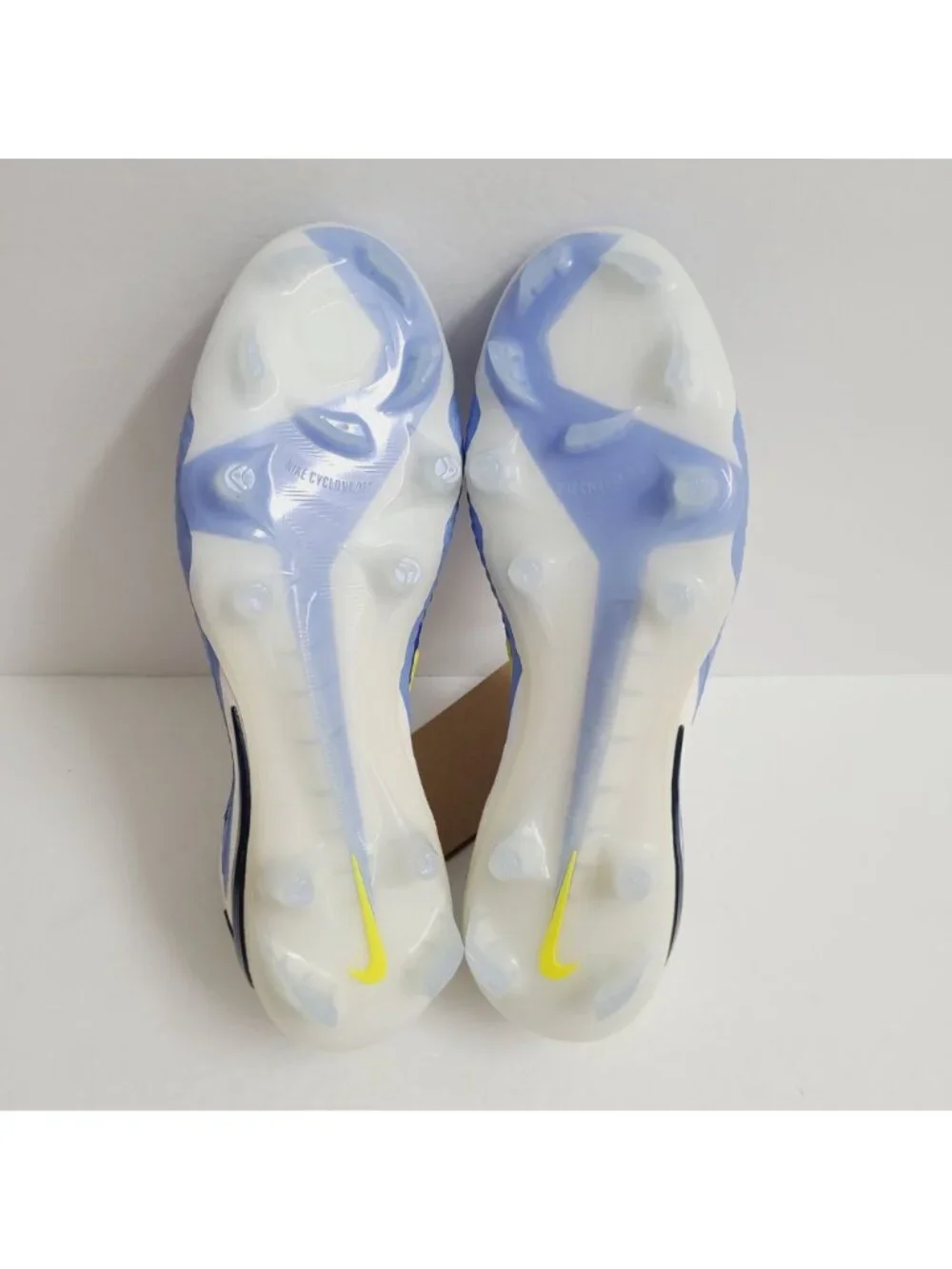 NEW Nike Phantom 6 Low Elite FG Soccer Cleats IH1193-400 Size 6 Blue